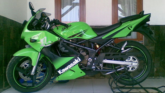 Illustration for article titled The 2 Types Of Motorcycles That There Are